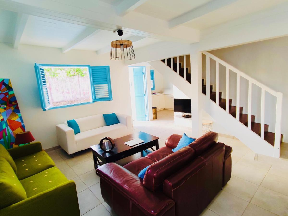 Location Maison Bleue Avec Piscine Privative Au Carbet Martinique Ле-Карбе Екстер'єр фото