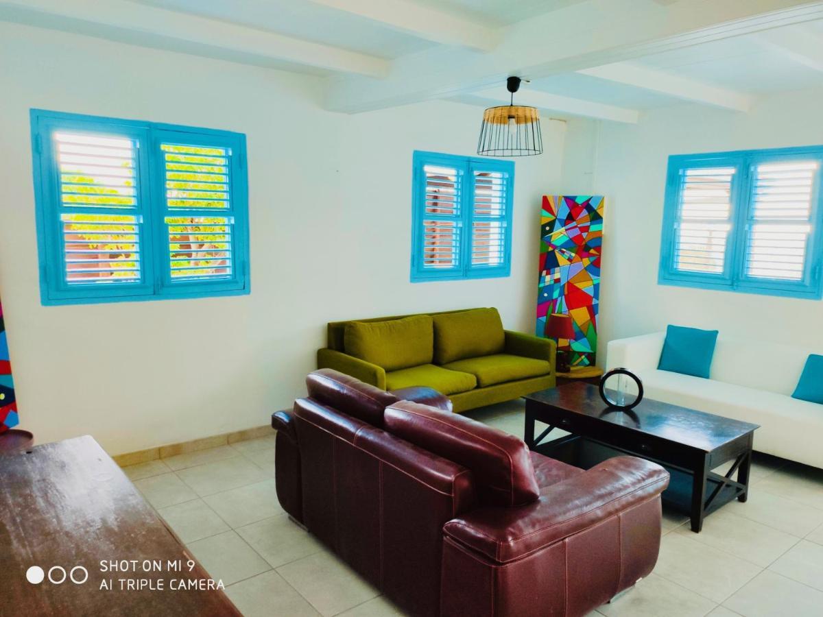 Location Maison Bleue Avec Piscine Privative Au Carbet Martinique Ле-Карбе Екстер'єр фото
